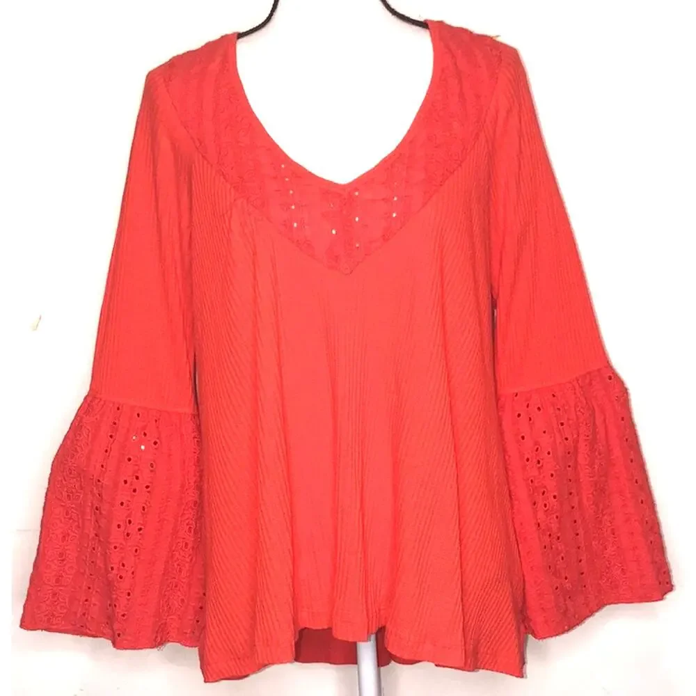 FREE PEOPLE BELL SLEVEE BLOUSE WOMENS SIZE M